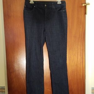 WOMEN'S FABULOUSLY SLIMMING JEANS BY CHICO'S